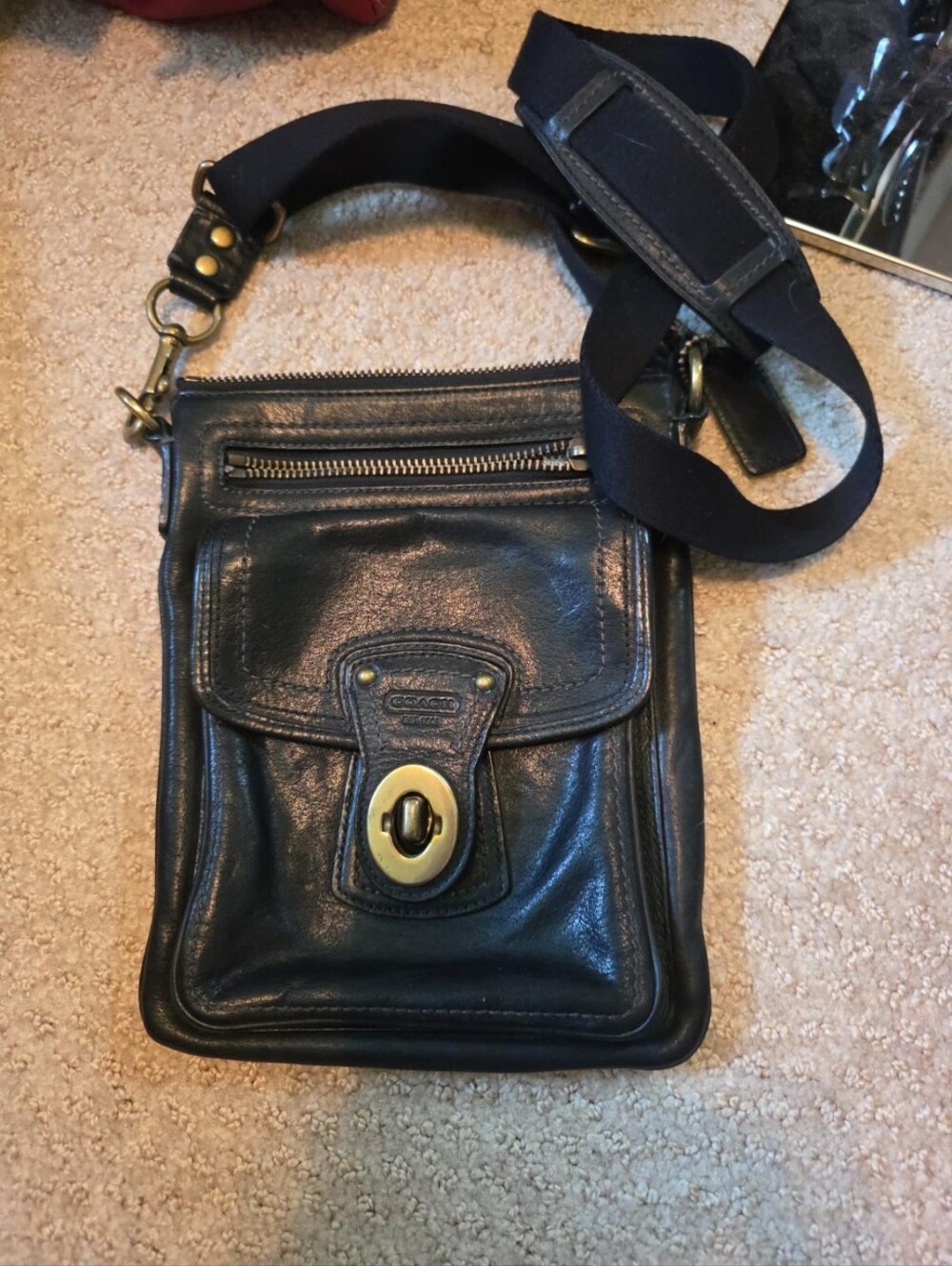 Coach Black Leather LEGACY STRIPE Crossbody with Brass Turn-Lock VERY GOOD Y2k